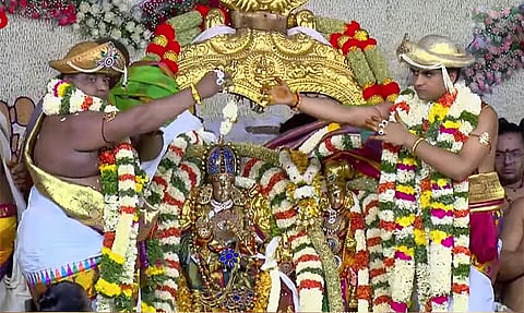 Meenakshi Amman and Sundareswarar Thirukalyanam