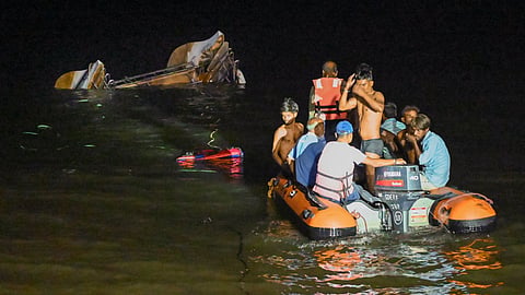 Rescue operation underway after a cruise boat carrying 29 passengers overturned in the Bargi dam reservoir due to a sudden storm, in Jabalpur district, Madhya Pradesh, Thursday, April 30, 2026 