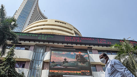 Stock markets end marginally higher on buying in IT counters