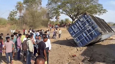 Road accident in Palghar