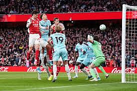 Arsenal on the verge of Premier League title after beating Burnley