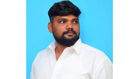 The deceased was identified as Naveen Kumar 