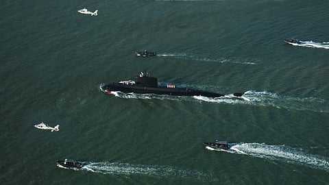 Hangor-class submarine arrives at Karachi Port