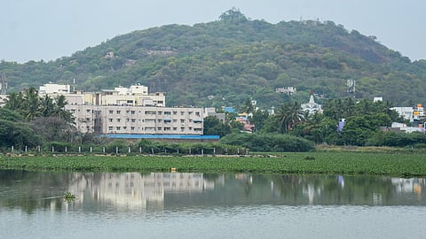 Representative image of a lake 