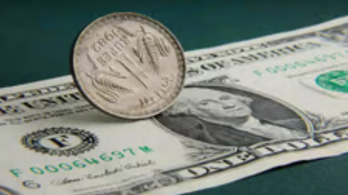 Rupee tanks 59 paise to close at 95.55 a...