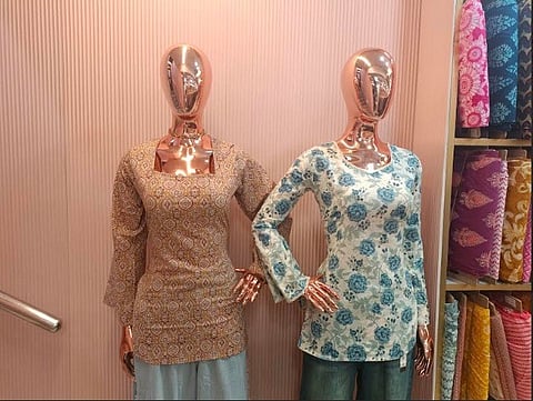 Short Kurti
