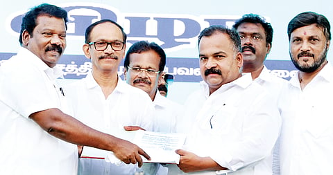 New TNCC president Manickam Tagore assumes office in the presence of Girish Chodankar, K Selvaperunthagai at Sathyamurthy Bhavan