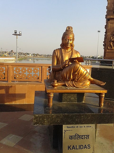 Ancient Insights: Kalidasa in the age of Artificial Intelligence
