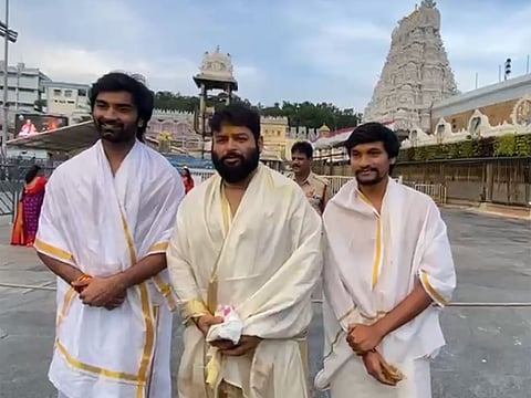 Music director Thaman S, actor Atharvaa Murali offer prayers at Tirumala Temple 
