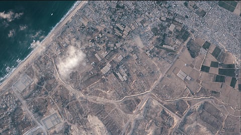 Satellite image of the earthen barrier