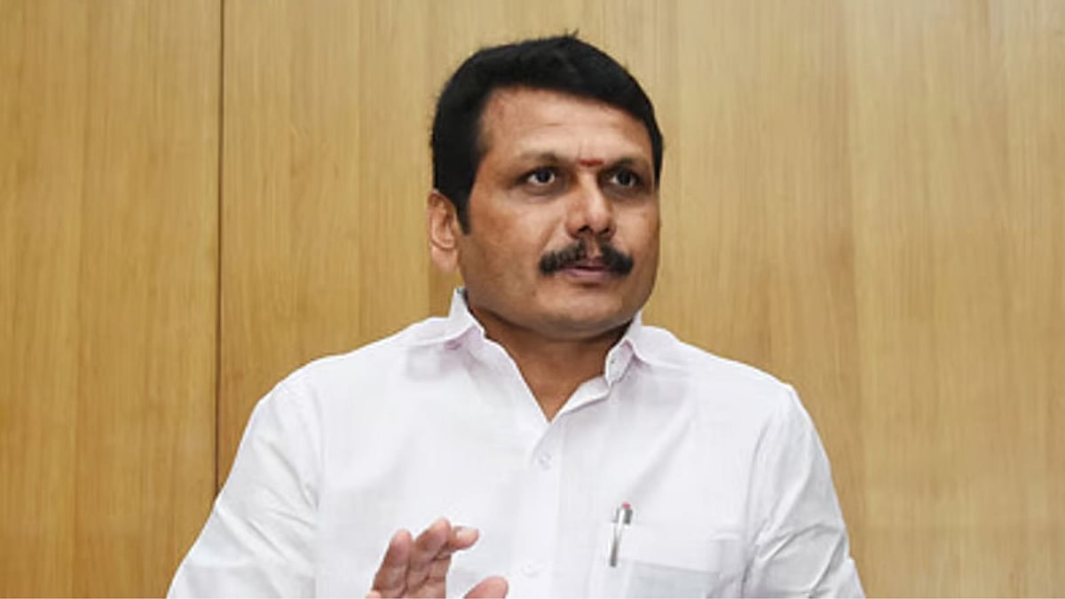டிஎம்பிகே தலைவர் செந்தில் பாலாஜி, டிவிகே அரசை கடுமையாக விமர்சிக்கிறார்; பல வழக்குகளுக்கு 'அரசியல் பழிவாங்கல்' என குற்றச்சாட்டு.