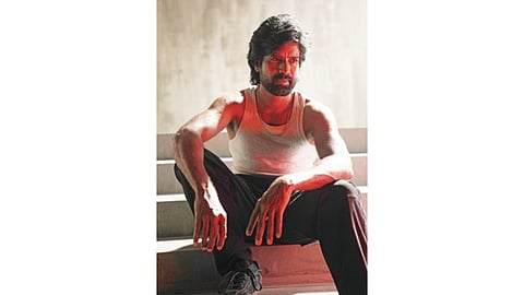 Mandaadi 