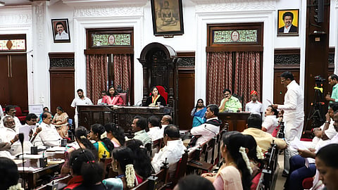 DMK councillors alleged that projects initiated during the previous regime were being inaugurated by ministers without extending invitations to local councillors and zonal committee chairpersons