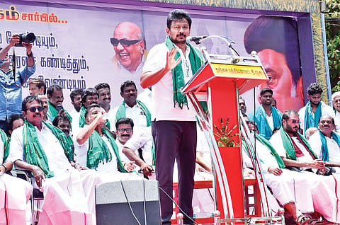 Udayanidhi Stalin in Mekedatu protest