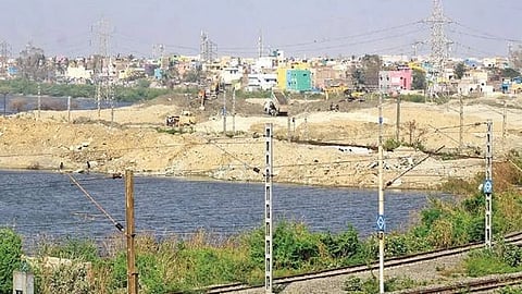 Vyasarpadi railway pond 