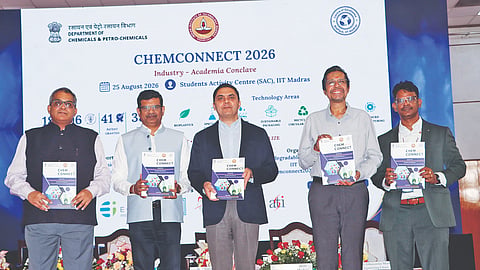 IIT-M director Kamakoti standing with dignitaries at the event