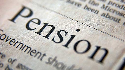 20 lakh old-age pension beneficiaries in Tamil Nadu have not received their monthly payout