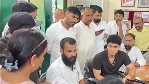 CJP inspects Noida govt school, flags poor facilities