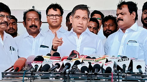 Congress MP Praveen Chackravarti speaking to reporters in Tiruchy on Thursday