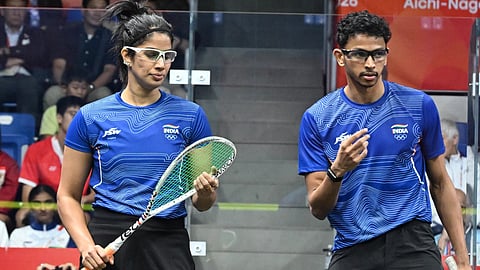 Chief Minister C Joseph Vijay on Saturday congratulated squash players Joshna Chinappa and Velavan Senthilkumar