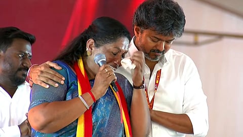 CM Vijay comforts emotional Sathyabama
