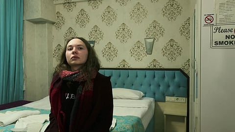 Fleeing Putin: Epic docu captures exiled Russian press in exile