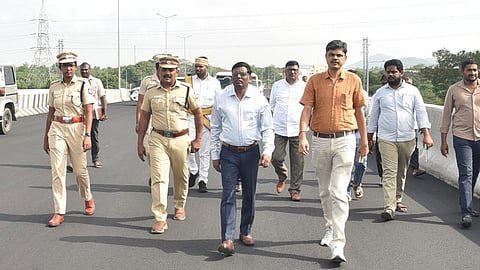 Chengalpattu Collector directs NHAI to open Pukkathurai flyover on October 16