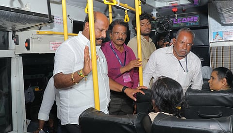 2.62 lakh passengers travel on special buses from Chennai in two days