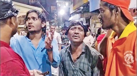 Eyewitnesses and volunteers recount the scene following the stampede at the puja pandal
