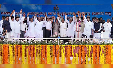 24 ministers of Siddaramaiah-led govt take oath in Karnataka