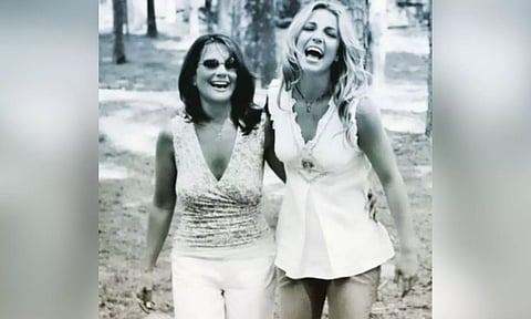 Britney with mother Lynne