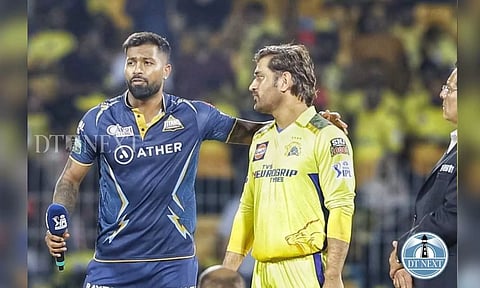 Hardik Pandya; MS Dhoni (Justin George)