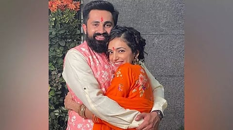 Jay Gandhi, Vaibhavi Upadhyay