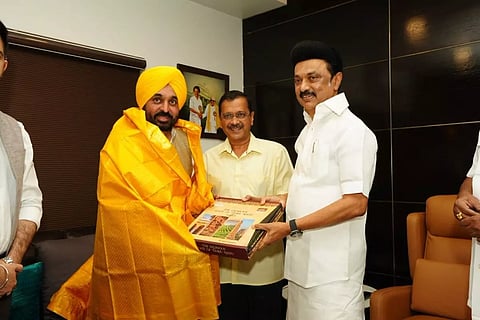Kejriwal & Mann meet Stalin to seek support against Centre’s Ordinance