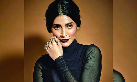 Shruti’s impromptu gig floors London crowd