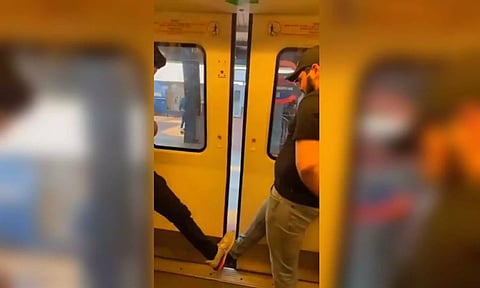 Screengrab from the video (Twitter)