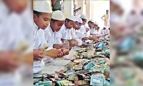 Video of Bangladesh mosque shared as that of India