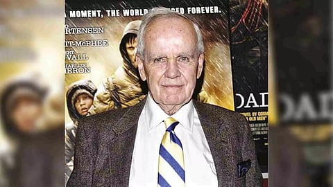 Cormac McCarthy, author of No Country for Old Men, dies