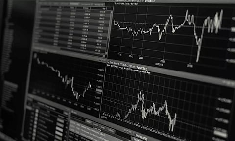 China, Hong Kong stocks rise on hopes of more stimulus