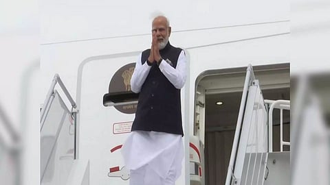 Prime Minister Narendra Modi at the airport, leaving for Washington DC(Photo: ANI)
