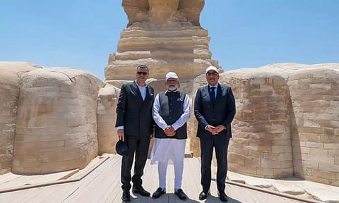 Prime Minister Narendra Modi with his Egyptian counterpart Mostafa Madbouly (Twitter/@narendramodi)