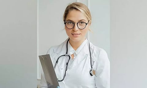 Consult experts for weight guidance during pregnancy, study recommends