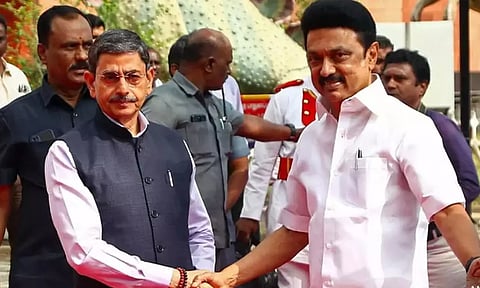 TN CM MK Stalin with Governor RN Ravi (Daily Thanthi)