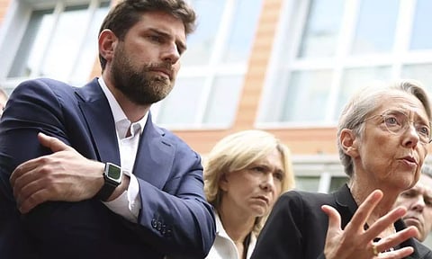 Rioters assault home of French mayor, injure his wife (PICTURE CREDIT: AP)