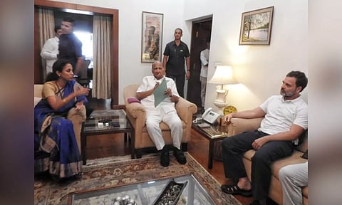 NCP split: Rahul meets Sharad Pawar, extends support