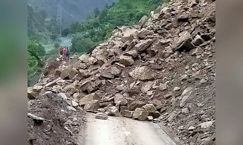 Badrinath National Highway shut near Chhinka (Photo: ANI)