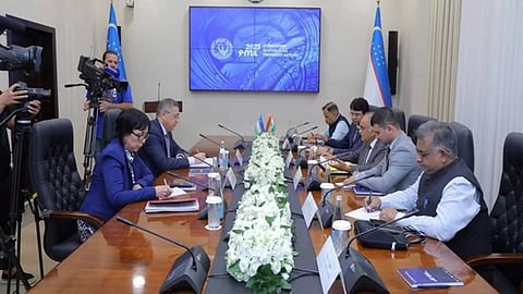 Central EC of Uzbekistan hold meeting with representatives of delegation from India (ANI)