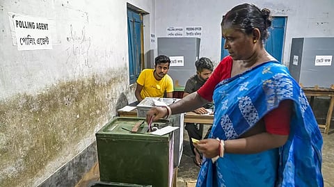 There are a total of 767 strongrooms across 22 districts.

