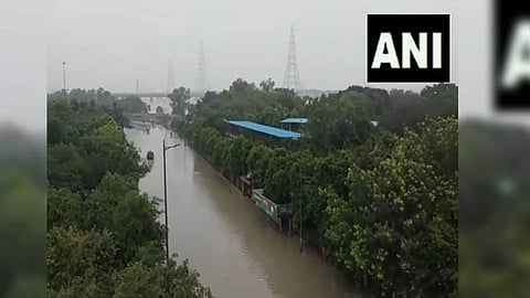 Water level in Yamuna reaches 208.46 metres, low-lying areas flooded