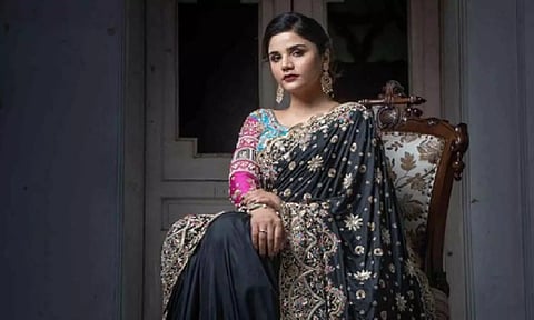 7 essential tips to pick the perfect bridal sarees